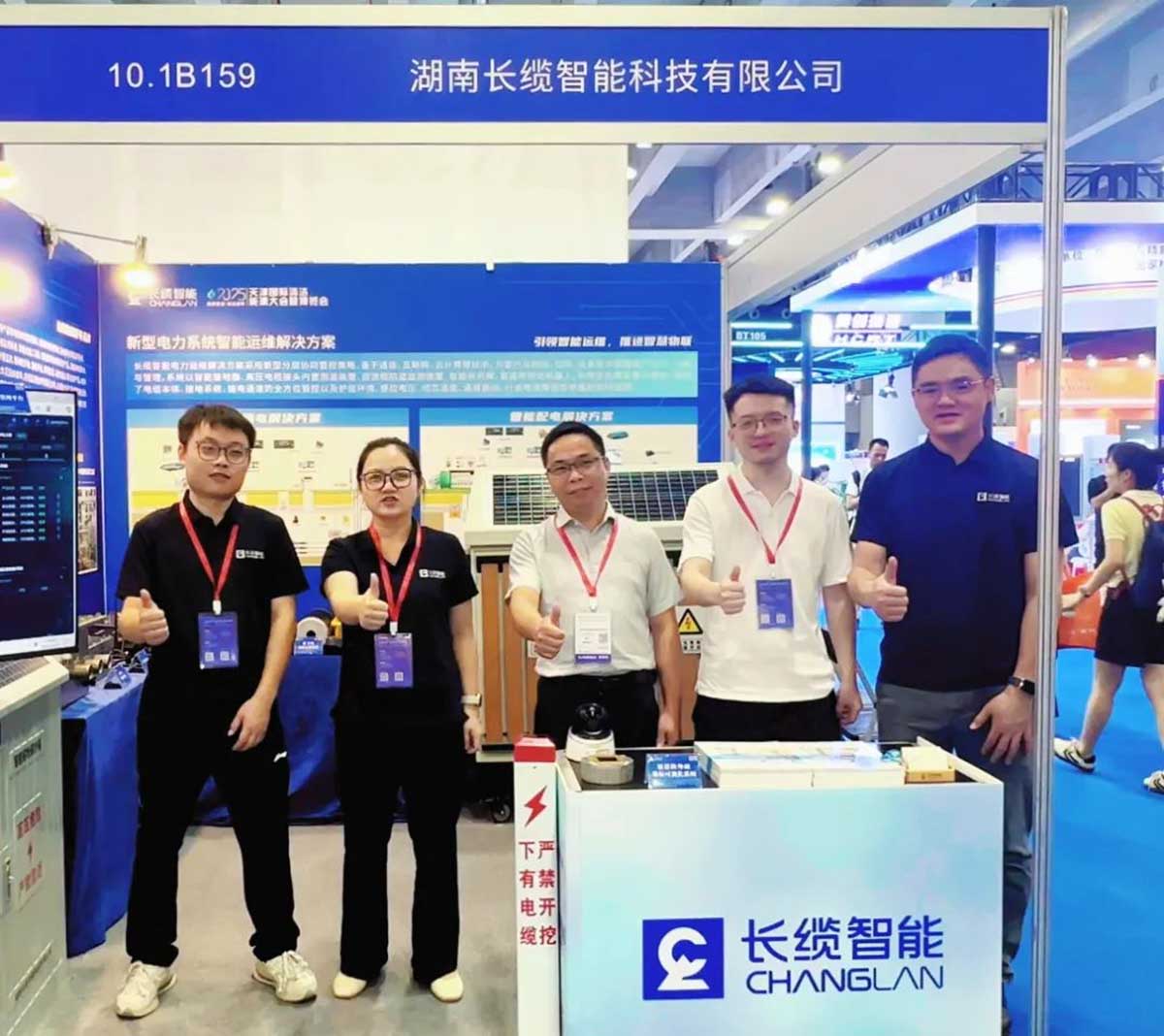 【资讯】| 银河集团GALAXY智能闪耀EPES亚洲电力展 以创新监测技术引领电网智能运维参展员工